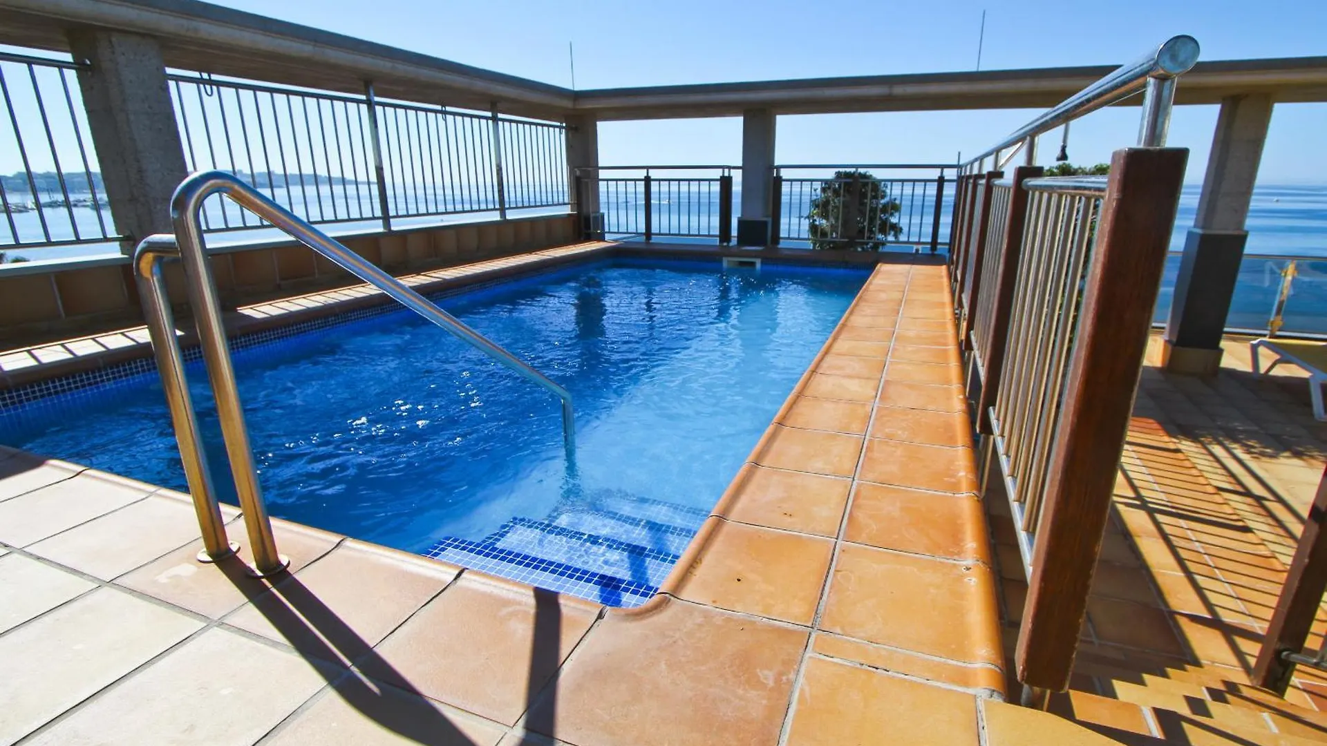 New Soluxe Only Families Planetcostadorada Apartment Salou