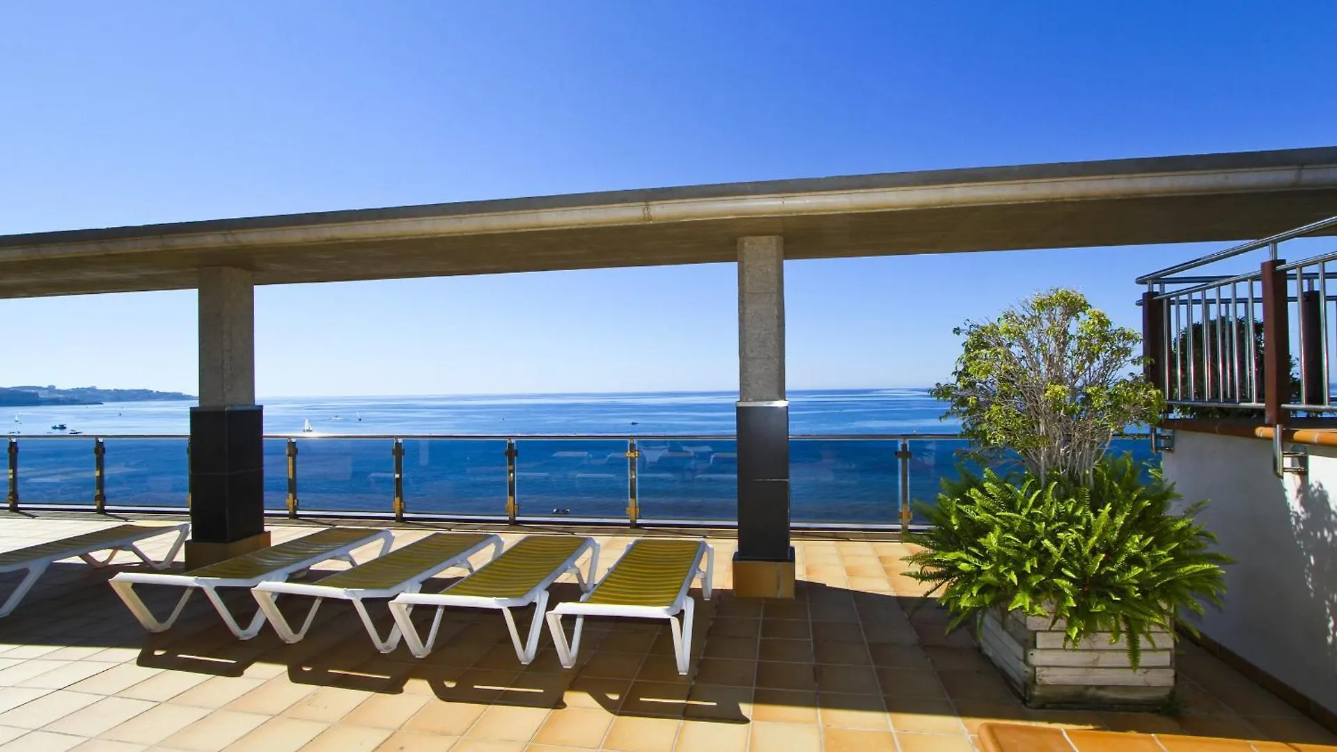 New Soluxe Only Families Planetcostadorada Apartment Salou
